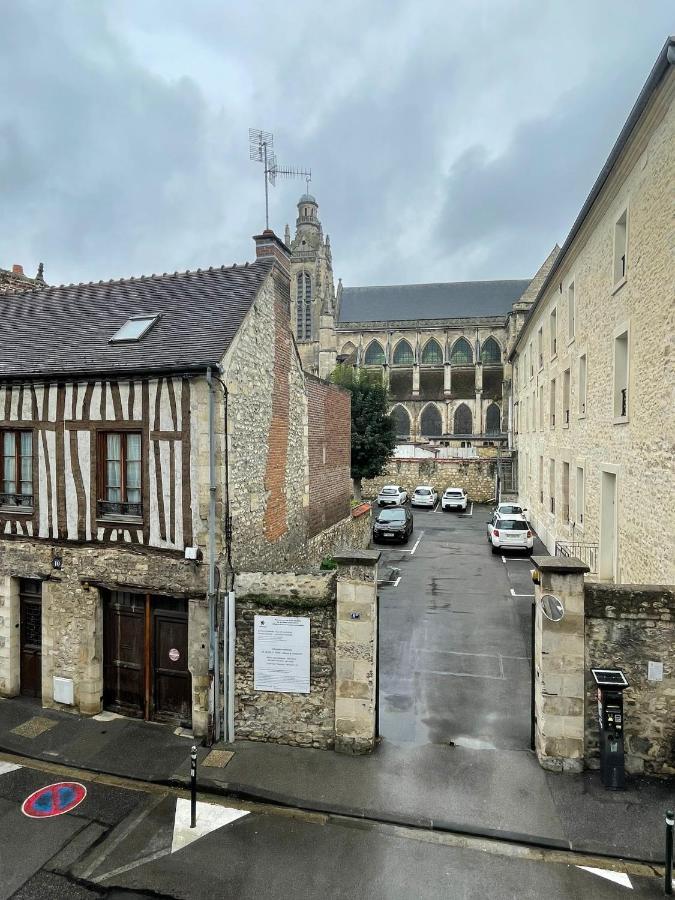 Appartamento Le Logis Des Remparts - Hyper Centre Compiègne Esterno foto
